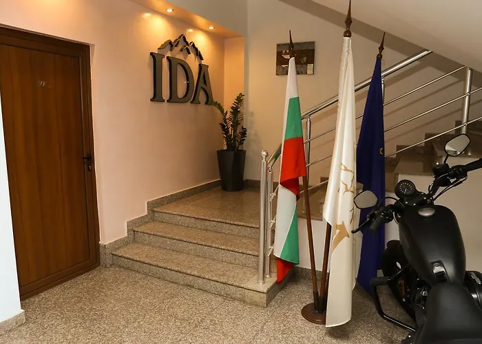 מלון & Restaurant Ida